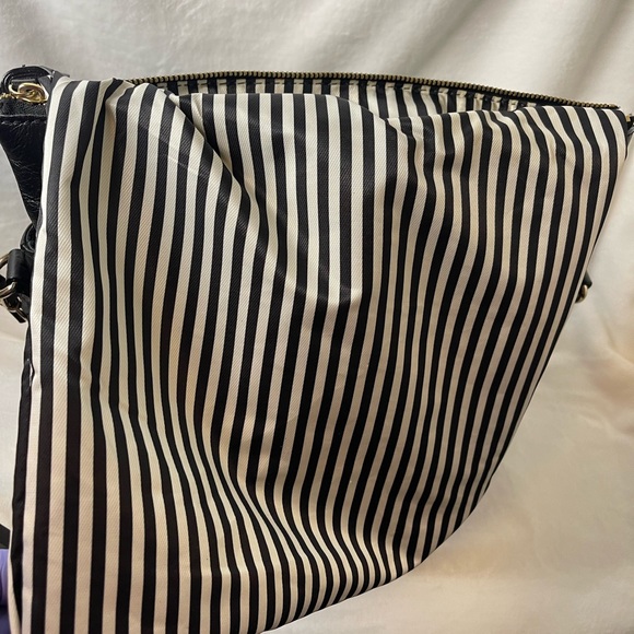 Kate Spade black shoulder bag, EUC - Picture 13 of 14